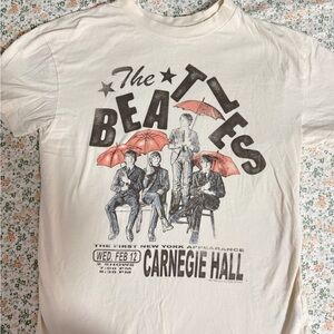 Abercrombie & Fitch Cream Graphic Tee